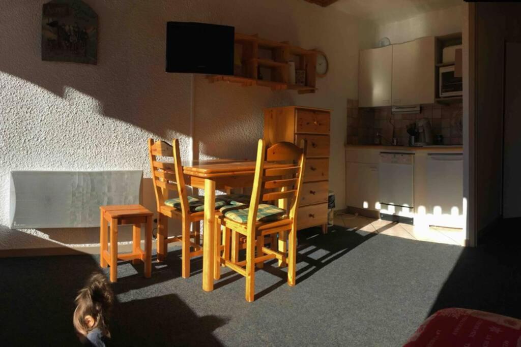 Sunny Studio With Top Location فال تورُن المظهر الخارجي الصورة